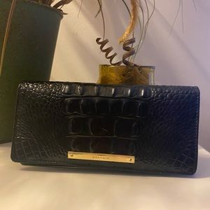 Brahmin black wallet